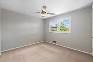 2429 Pin Oak Pl, Banksville/Westwood, PA 15220 - Photo 24