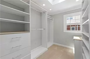 2429 Pin Oak Pl, Pittsburgh, PA 15220 - Photo 22