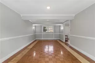 2429 Pin Oak Pl, Pittsburgh, PA 15220 - Photo 6