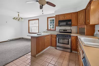 1424 Jackson Ave, New Castle, PA 16101 - Photo 8