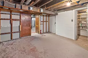 1424 Jackson Ave, New Castle, PA 16101 - Photo 40