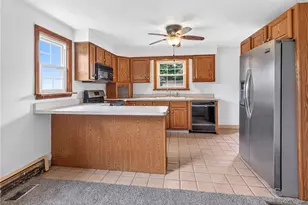 1424 Jackson Ave, New Castle, PA 16101 - Photo 14