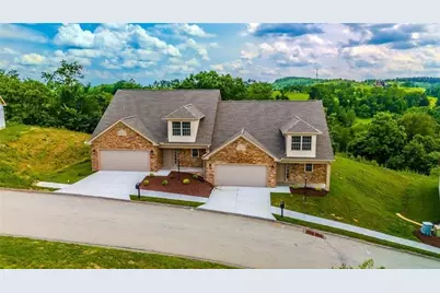 740 Sandstone Way, Rostraver, PA 15012 - Photo 2