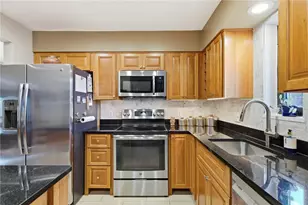 46 Foster Square, Pittsburgh, PA 15212 - Photo 12