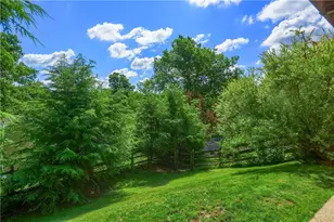 308 Holiday Dr, Ross Twp, PA 15237 - Photo 42