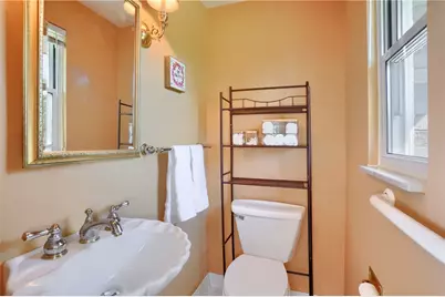 308 Holiday Drive, Ross Twp, PA 15237 - Photo 24