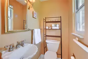 308 Holiday Dr, Ross Twp, PA 15237 - Photo 24