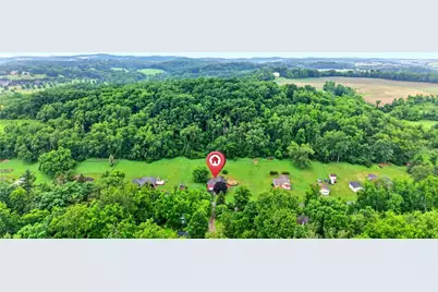 27 Barnhart Rd, Hempfield Township, PA 15601 - Photo 4