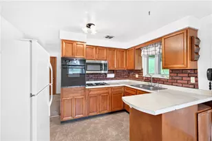 27 Barnhart Rd, Hempfield Township, PA 15601 - Photo 14
