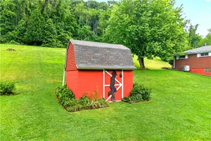 27 Barnhart Rd, Hempfield Township, PA 15601 - Photo 42