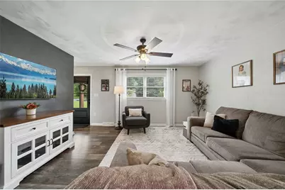 101 Caitlin Ct, Hunker, PA 15639 - Photo 8