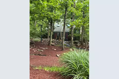 523 Laurel Pond, Farmington, PA 15437 - Photo 2