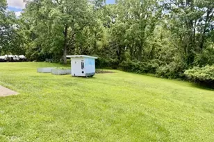 1652 Frew Mill Rd, Shenango Township, PA 16101 - Photo 12