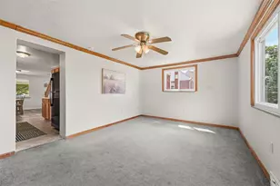 73 Clifford Dr, Green Tree, PA 15220 - Photo 18
