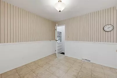 2259 Saratoga Dr, Hermitage, PA 16148 - Photo 8