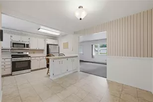 2259 Saratoga Dr, Hermitage, PA 16148 - Photo 4
