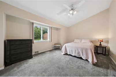 275 Huntingdon Ave, North Huntingdon, PA 15642 - Photo 18