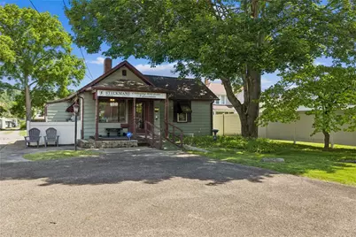 381 State Ave, Vanport, PA 15009 - Photo 1