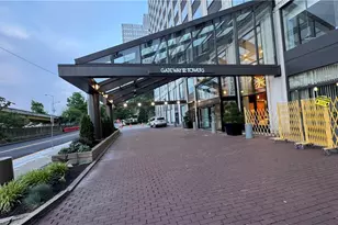 320 Fort Duquesne Blvd, Downtown Pgh, PA 15222 - Photo 2