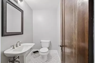310 Morrison Dr, Pittsburgh, PA 15216 - Photo 24