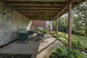 310 Morrison Dr, Pittsburgh, PA 15216 - Photo 26