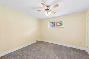 1207 10th St, Irwin, PA 15642 - Photo 18