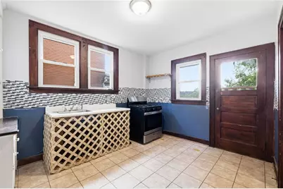 2728 Woodstock Ave, Pittsburgh, PA 15218 - Photo 14
