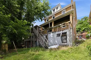 2728 Woodstock Ave, Pittsburgh, PA 15218 - Photo 32