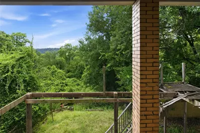 2728 Woodstock Ave, Pittsburgh, PA 15218 - Photo 30