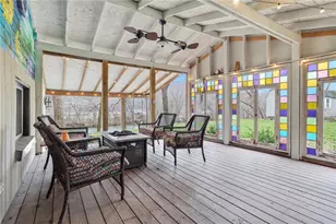142 Twin Lakes Dr, Jackson Township, PA 16063 - Photo 6