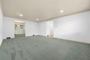 1277 Star Ridge Dr, Pittsburgh, PA 15241 - Photo 8