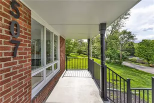 507 Edgehill Dr, Richland, PA 15044 - Photo 4