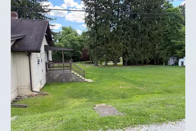112 Schoolhouse Rd, Jefferson Township, PA 15442 - Photo 4