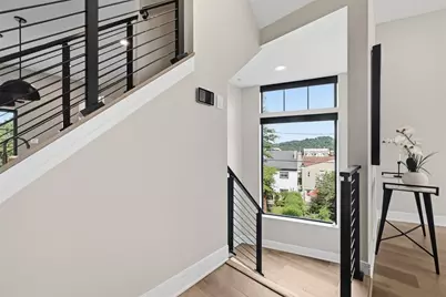 724 52nd St, Pittsburgh, PA 15201 - Photo 6