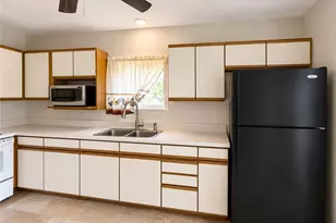 621-623 Ridge Ave, Carnegie, PA 15106 - Photo 10
