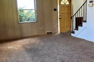 908 Worthington Ave, Clairton, PA 15025 - Photo 2