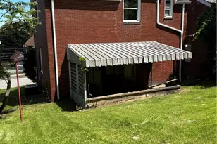 908 Worthington Ave, Clairton, PA 15025 - Photo 12