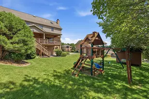 249 Village Dr, North Strabane, PA 15317 - Photo 40