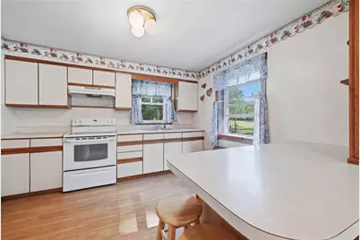 7 Old Fredonia Rd, Mercer Boro, PA 16137 - Photo 10