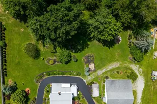 105 Dutchtown Rd, Sewickley Township, PA 15637 - Photo 10