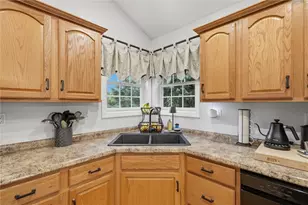 96 James St, North Union Township, PA 15456 - Photo 10