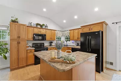 96 James St, North Union Township, PA 15456 - Photo 8