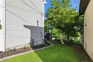 102 Main St, West Alexander, PA 15376 - Photo 30