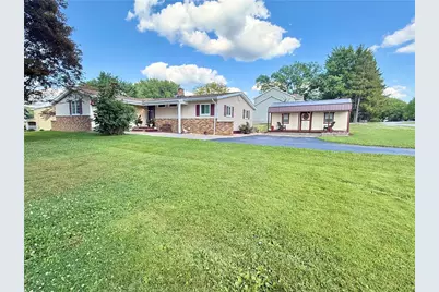 120 Clarksen Dr, Union Township, PA 16101 - Photo 2