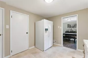 737 Wyngold Dr, Pittsburgh, PA 15237 - Photo 8