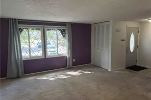 4440 Laurel Oak Dr, Hampton, PA 15101 - Photo 2