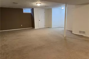 4440 Laurel Oak Dr, Hampton, PA 15101 - Photo 10