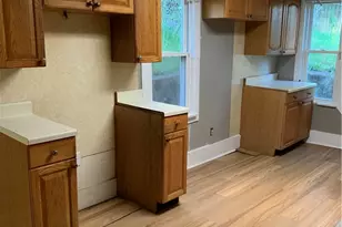 160 Hazelwood Ave, Pittsburgh, PA 15207 - Photo 10