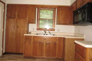 319 Miller Ln, East Huntington, PA 15679 - Photo 6