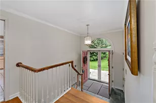 2650 Quail Hill Dr, Pittsburgh, PA 15241 - Photo 2